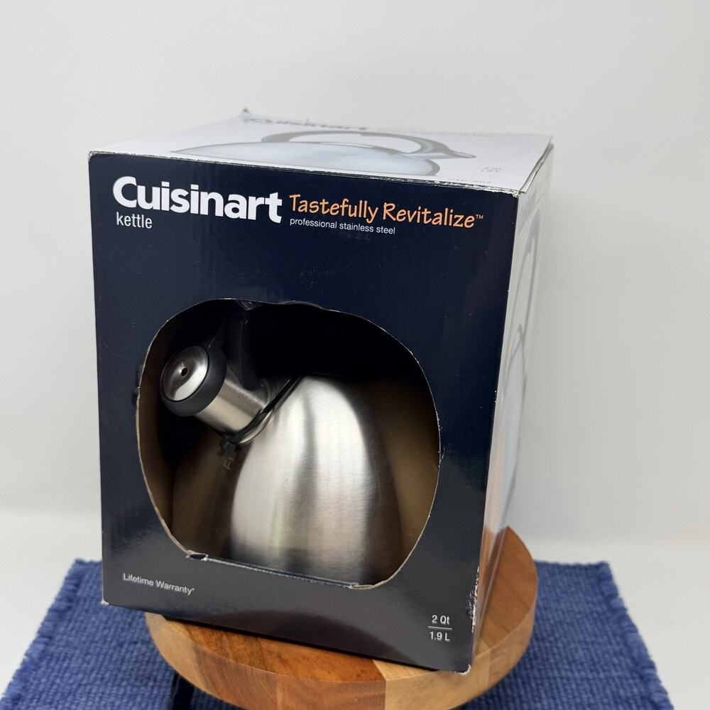 Cuisinart Tastefully Revitalize Kettle, 2-Quart NEW In Box